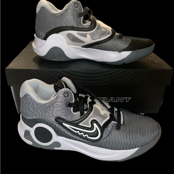 Nike KEVIN DURANT KD TREY 5 X. size 10.5 Men’s